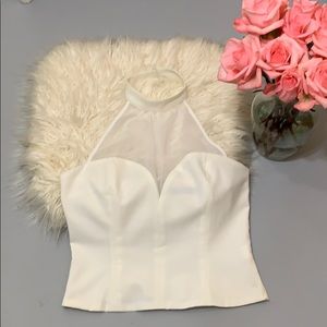 Foreign Exchange top While Lace